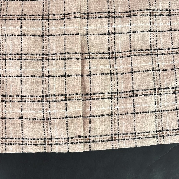 Liz Claiborne Wool-like Lined Pencil Skirt in Pink/Black Plaid - Picture 6 of 7